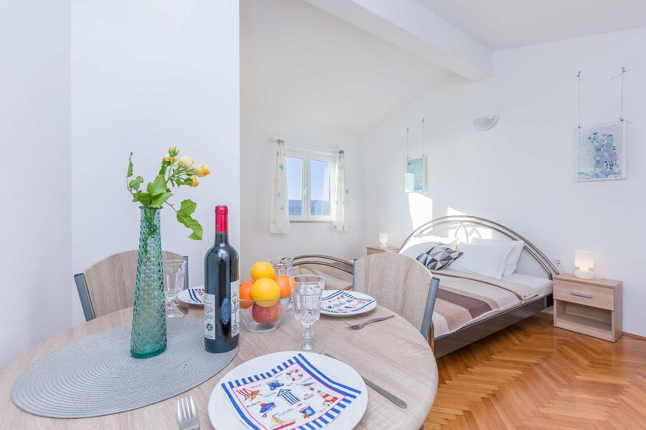 Apartmani Neno Локва-Рогозниця Екстер'єр фото