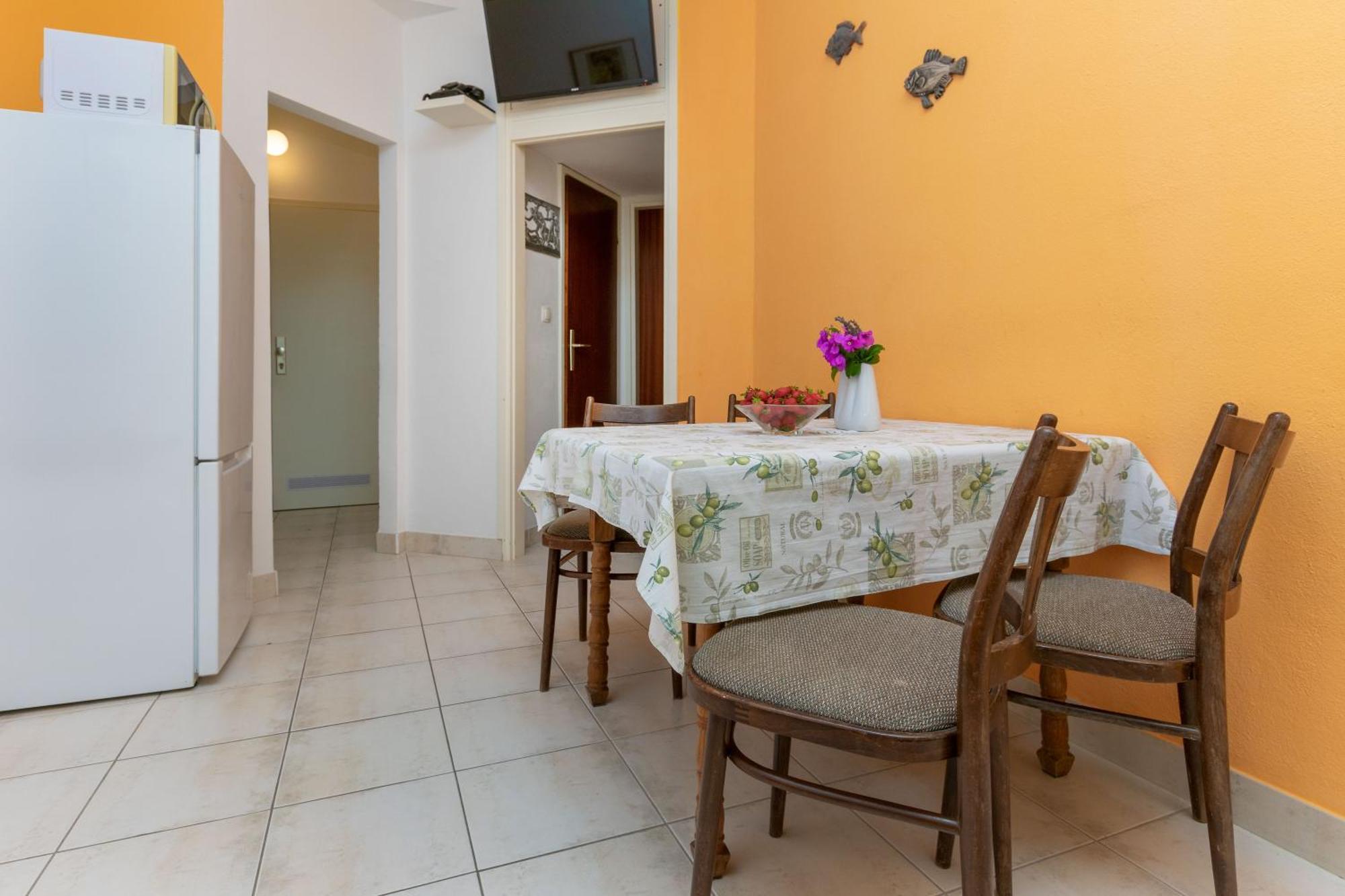 Apartmani Neno Локва-Рогозниця Екстер'єр фото